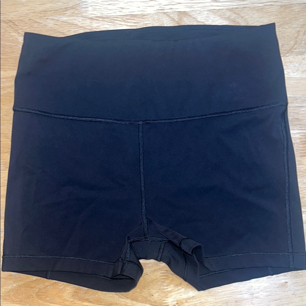 Athleta Ultimate 3” Biker Short
